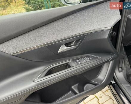 Черный Пежо 3008, объемом двигателя 1.5 л и пробегом 172 тыс. км за 20999 $, фото 55 на Automoto.ua