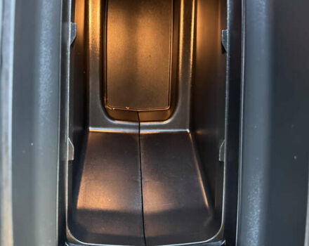 Черный Пежо 3008, объемом двигателя 1.5 л и пробегом 186 тыс. км за 21700 $, фото 39 на Automoto.ua