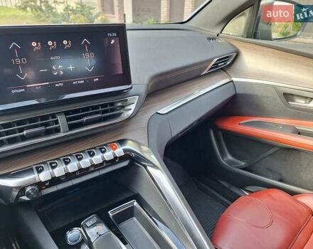 Чорний Пежо 3008, об'ємом двигуна 2 л та пробігом 105 тис. км за 32600 $, фото 2 на Automoto.ua