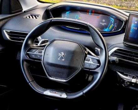 Черный Пежо 3008, объемом двигателя 0 л и пробегом 12 тыс. км за 8700 $, фото 5 на Automoto.ua