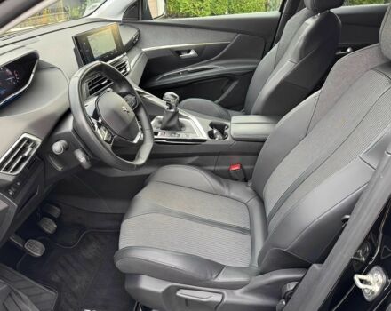 Черный Пежо 3008, объемом двигателя 1.5 л и пробегом 10 тыс. км за 11000 $, фото 5 на Automoto.ua