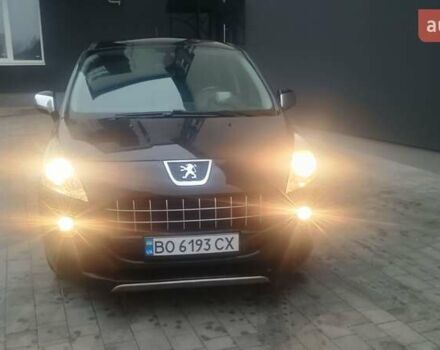 Чорний Пежо 3008, об'ємом двигуна 1.6 л та пробігом 270 тис. км за 7200 $, фото 1 на Automoto.ua