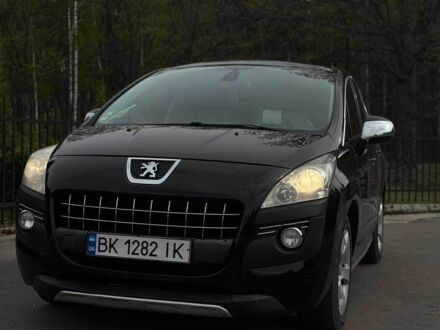 Пежо 3008 2010 в Сарнах на Automoto.ua Черный Пежо 3008, объемом двигателя 1.6 л и пробегом 219 тыс. км за 7500 $, фото 1 на Automoto.ua