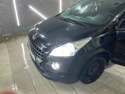Черный Пежо 3008, объемом двигателя 1.6 л и пробегом 260 тыс. км за 9200 $, фото 1 на Automoto.ua