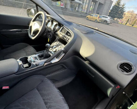 Коричневый Пежо 3008, объемом двигателя 1.6 л и пробегом 192 тыс. км за 6499 $, фото 39 на Automoto.ua