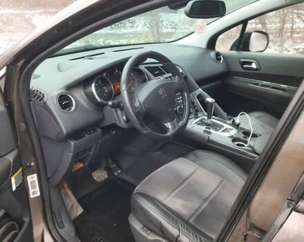 Коричневый Пежо 3008, объемом двигателя 1.6 л и пробегом 294 тыс. км за 8100 $, фото 5 на Automoto.ua