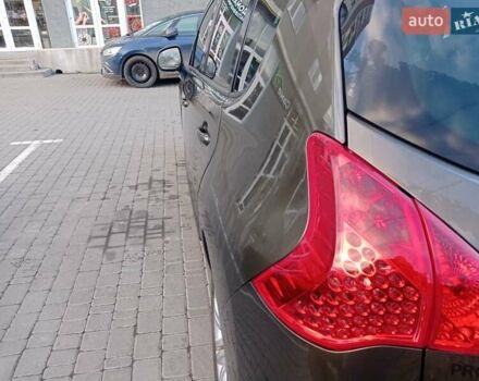 Коричневый Пежо 3008, объемом двигателя 1.6 л и пробегом 231 тыс. км за 7900 $, фото 8 на Automoto.ua