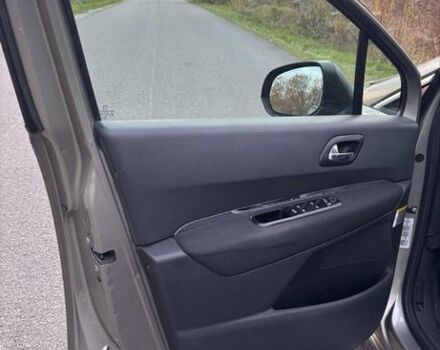 Коричневый Пежо 3008, объемом двигателя 1.6 л и пробегом 213 тыс. км за 8500 $, фото 11 на Automoto.ua