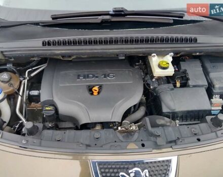 Коричневый Пежо 3008, объемом двигателя 2 л и пробегом 260 тыс. км за 10700 $, фото 25 на Automoto.ua