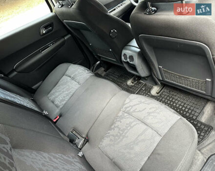 Коричневый Пежо 3008, объемом двигателя 1.6 л и пробегом 250 тыс. км за 8199 $, фото 38 на Automoto.ua