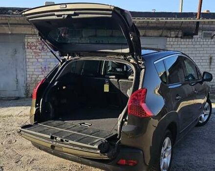 Коричневый Пежо 3008, объемом двигателя 1.6 л и пробегом 233 тыс. км за 8700 $, фото 8 на Automoto.ua