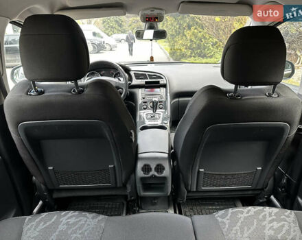 Коричневый Пежо 3008, объемом двигателя 1.6 л и пробегом 250 тыс. км за 8199 $, фото 36 на Automoto.ua