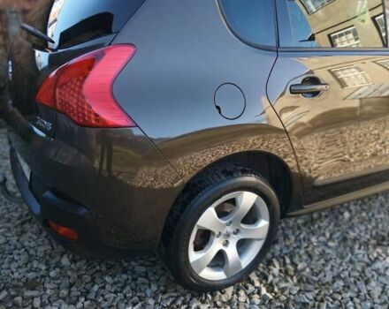 Коричневый Пежо 3008, объемом двигателя 1.56 л и пробегом 233 тыс. км за 8650 $, фото 7 на Automoto.ua