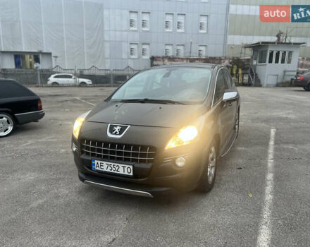 Коричневий Пежо 3008, об'ємом двигуна 1.6 л та пробігом 190 тис. км за 9400 $, фото 2 на Automoto.ua