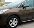Коричневый Пежо 3008, объемом двигателя 1.56 л и пробегом 300 тыс. км за 7500 $, фото 10 на Automoto.ua