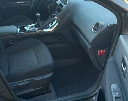 Коричневый Пежо 3008, объемом двигателя 1.6 л и пробегом 230 тыс. км за 8700 $, фото 8 на Automoto.ua