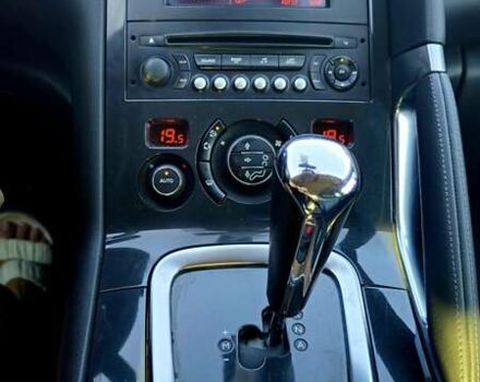 Коричневый Пежо 3008, объемом двигателя 1.6 л и пробегом 233 тыс. км за 8700 $, фото 19 на Automoto.ua