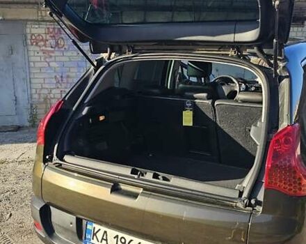 Коричневый Пежо 3008, объемом двигателя 1.6 л и пробегом 233 тыс. км за 8700 $, фото 7 на Automoto.ua