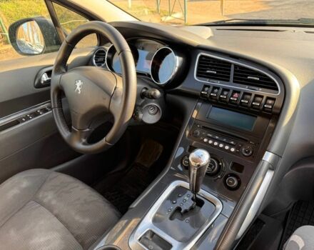 Коричневый Пежо 3008, объемом двигателя 0 л и пробегом 171 тыс. км за 8999 $, фото 4 на Automoto.ua