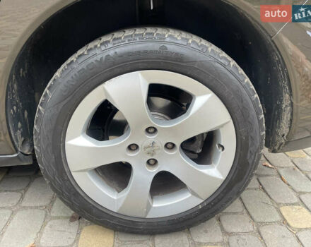 Коричневый Пежо 3008, объемом двигателя 1.6 л и пробегом 205 тыс. км за 11500 $, фото 61 на Automoto.ua