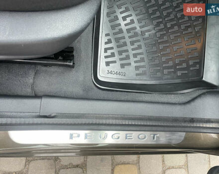 Коричневый Пежо 3008, объемом двигателя 1.6 л и пробегом 205 тыс. км за 11500 $, фото 40 на Automoto.ua