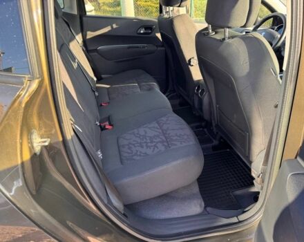 Коричневый Пежо 3008, объемом двигателя 0 л и пробегом 171 тыс. км за 8999 $, фото 5 на Automoto.ua