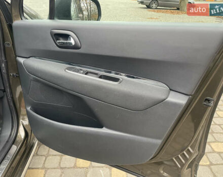 Коричневый Пежо 3008, объемом двигателя 1.6 л и пробегом 205 тыс. км за 11500 $, фото 39 на Automoto.ua