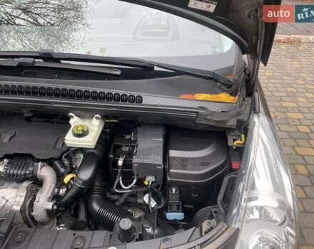 Коричневый Пежо 3008, объемом двигателя 1.6 л и пробегом 205 тыс. км за 11500 $, фото 50 на Automoto.ua