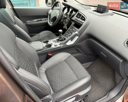 Коричневий Пежо 3008, об'ємом двигуна 1.6 л та пробігом 160 тис. км за 11900 $, фото 65 на Automoto.ua