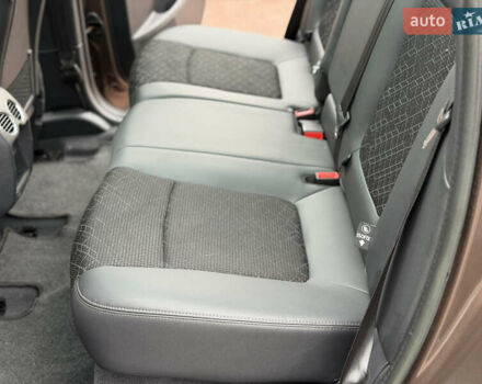 Коричневий Пежо 3008, об'ємом двигуна 1.6 л та пробігом 160 тис. км за 11900 $, фото 30 на Automoto.ua