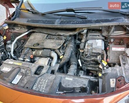 Коричневый Пежо 3008, объемом двигателя 1.56 л и пробегом 265 тыс. км за 14900 $, фото 17 на Automoto.ua