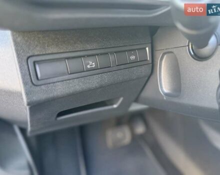 Коричневый Пежо 3008, объемом двигателя 2 л и пробегом 99 тыс. км за 20900 $, фото 14 на Automoto.ua