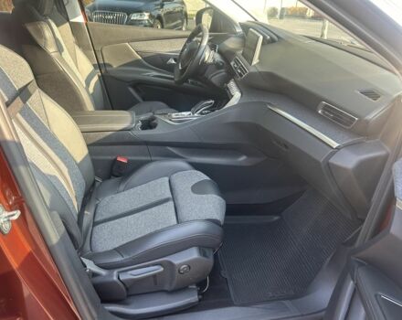 Коричневый Пежо 3008, объемом двигателя 2 л и пробегом 89 тыс. км за 22300 $, фото 4 на Automoto.ua