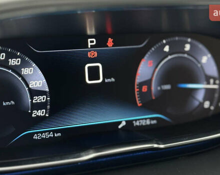 Коричневый Пежо 3008, объемом двигателя 2 л и пробегом 42 тыс. км за 21999 $, фото 14 на Automoto.ua