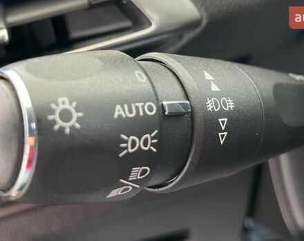 Коричневый Пежо 3008, объемом двигателя 1.5 л и пробегом 195 тыс. км за 20950 $, фото 14 на Automoto.ua