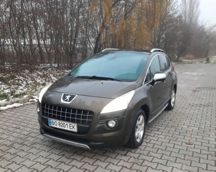 Коричневый Пежо 3008, объемом двигателя 1.6 л и пробегом 294 тыс. км за 8100 $, фото 1 на Automoto.ua