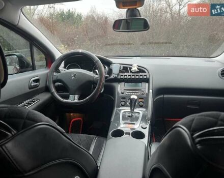 Красный Пежо 3008, объемом двигателя 1.56 л и пробегом 300 тыс. км за 9500 $, фото 5 на Automoto.ua