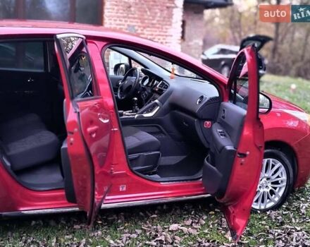 Красный Пежо 3008, объемом двигателя 1.6 л и пробегом 241 тыс. км за 8800 $, фото 9 на Automoto.ua