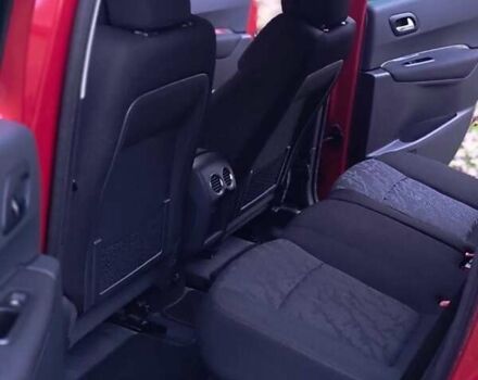 Красный Пежо 3008, объемом двигателя 1.6 л и пробегом 241 тыс. км за 8800 $, фото 5 на Automoto.ua