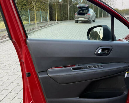 Красный Пежо 3008, объемом двигателя 1.6 л и пробегом 207 тыс. км за 12800 $, фото 56 на Automoto.ua