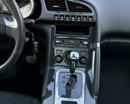 Красный Пежо 3008, объемом двигателя 1.6 л и пробегом 207 тыс. км за 12800 $, фото 47 на Automoto.ua