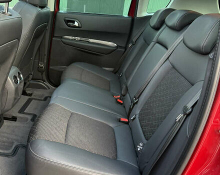 Красный Пежо 3008, объемом двигателя 1.6 л и пробегом 207 тыс. км за 12800 $, фото 65 на Automoto.ua