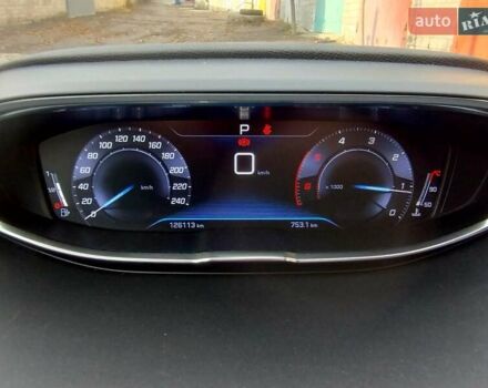 Червоний Пежо 3008, об'ємом двигуна 2 л та пробігом 126 тис. км за 22500 $, фото 6 на Automoto.ua