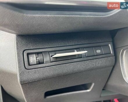 Красный Пежо 3008, объемом двигателя 2 л и пробегом 127 тыс. км за 23490 $, фото 17 на Automoto.ua