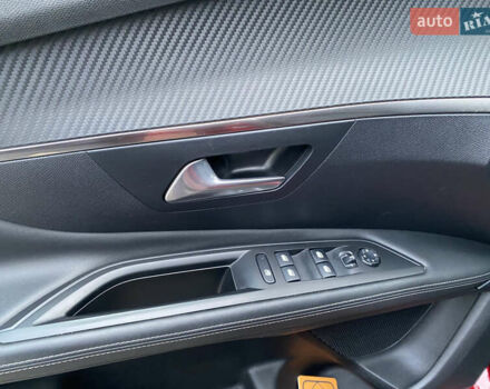 Червоний Пежо 3008, об'ємом двигуна 2 л та пробігом 85 тис. км за 25500 $, фото 9 на Automoto.ua