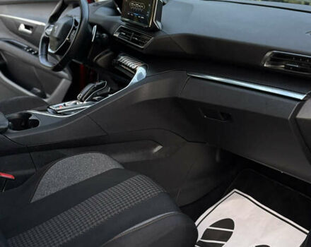 Красный Пежо 3008, объемом двигателя 1.5 л и пробегом 203 тыс. км за 21500 $, фото 26 на Automoto.ua