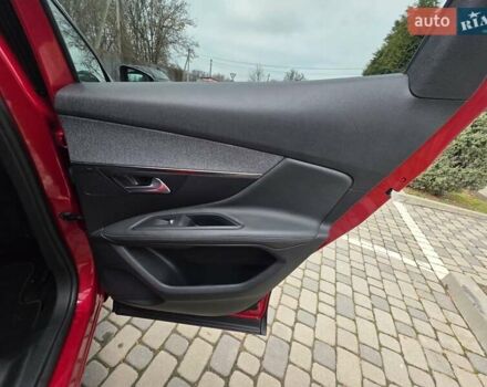 Красный Пежо 3008, объемом двигателя 1.5 л и пробегом 159 тыс. км за 21750 $, фото 60 на Automoto.ua