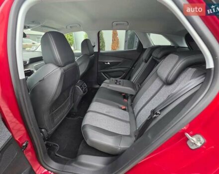 Красный Пежо 3008, объемом двигателя 1.5 л и пробегом 159 тыс. км за 21750 $, фото 69 на Automoto.ua