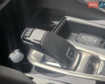 Красный Пежо 3008, объемом двигателя 1.5 л и пробегом 159 тыс. км за 21750 $, фото 86 на Automoto.ua