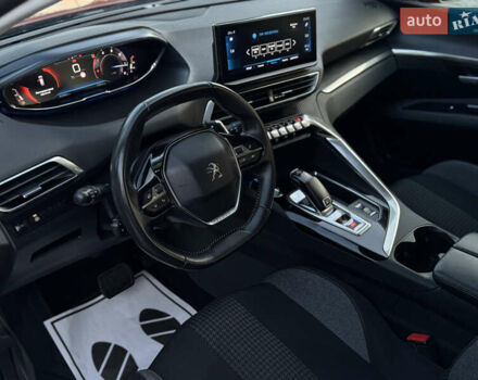 Красный Пежо 3008, объемом двигателя 1.5 л и пробегом 203 тыс. км за 21500 $, фото 20 на Automoto.ua